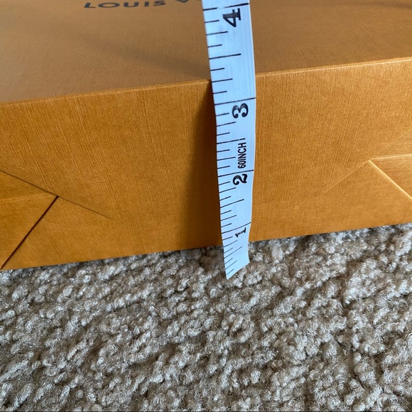 Louis Vuitton Small Gift Bag Pouch 9X7 - Picture 5 of 8